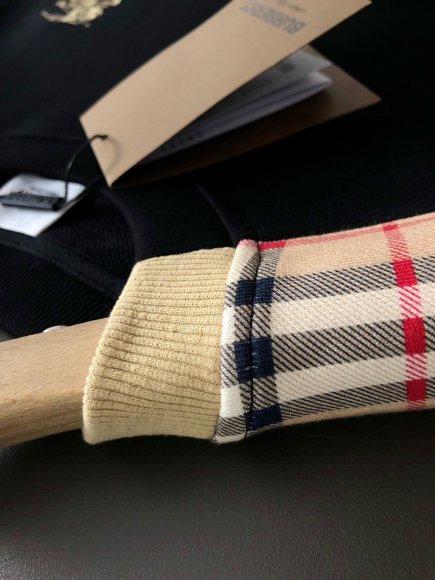 Burberry - Мужская кофта свитшот DF_1010BU2 Burberry - Мужская кофта свитшот DF_1010BU2