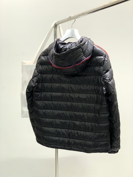 Moncler - Мужская куртка пуховик TI_1111MO7