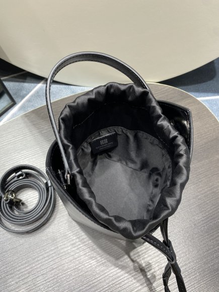 Givenchy Cut Out Сумка мешок GI_3107GI1