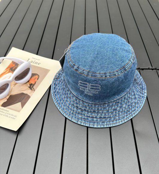 Balenciaga - Панама AO_1904BA8