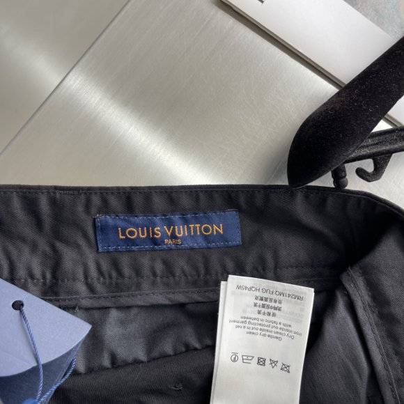 Louis Vuitton - Мужские повседневные брюки TJ_0804LV6