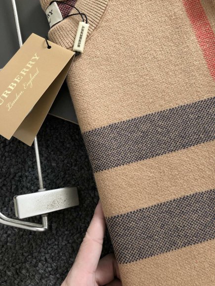 Burberry - Мужская кофта свитер DF_1010BU5