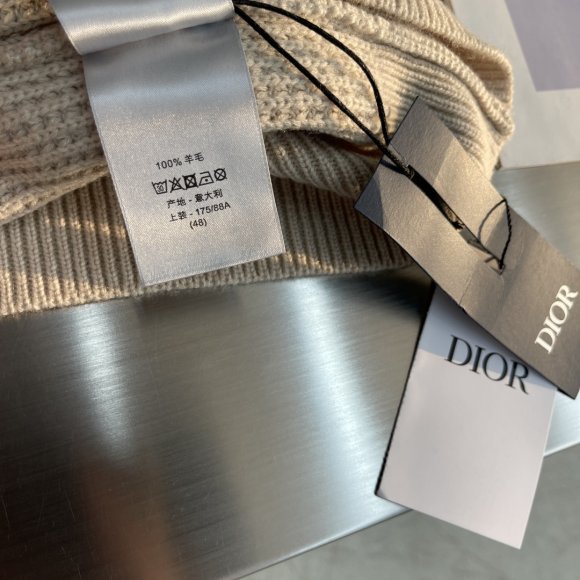 Dior - Мужской шерстяной свитер TJ_0612DI7