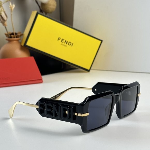 Fendi - Солнцезащитные очки K2_2207FE6 Fendi - Солнцезащитные очки K2_2207FE6