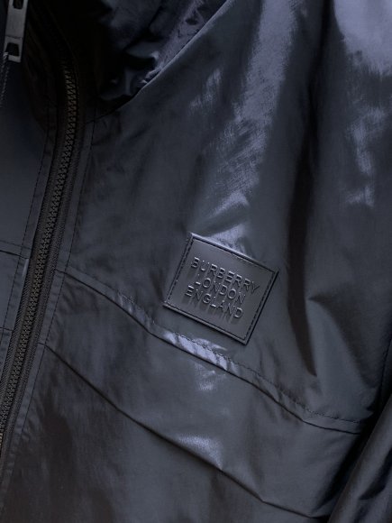 Burberry - Мужская куртка ветровка TI_2408BU1 Burberry - Мужская куртка ветровка TI_2408BU1