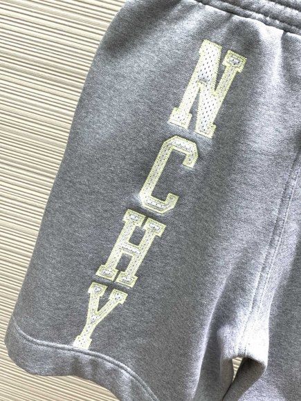 Givenchy - Мужские шорты TI_0407GI5 Givenchy - Мужские шорты TI_0407GI5