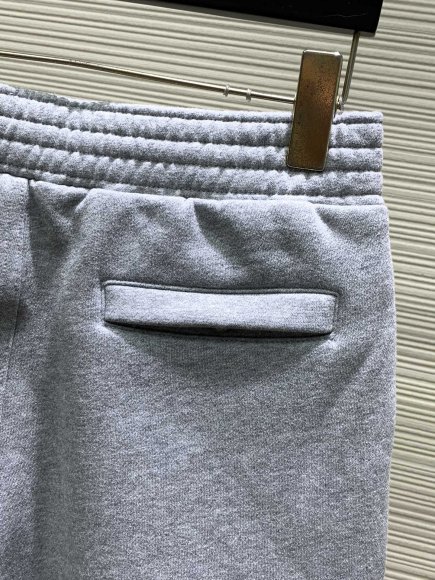 Givenchy - Мужские шорты TI_0407GI5 Givenchy - Мужские шорты TI_0407GI5