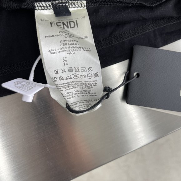 Fendi - Мужская футболка майка TJ_2307FE3 Fendi - Мужская футболка майка TJ_2307FE3