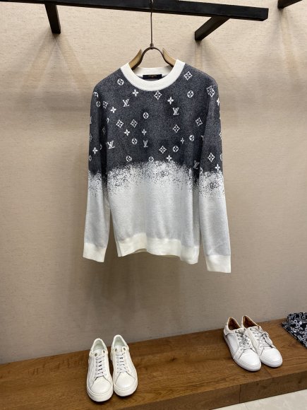 Louis Vuitton - Мужская кофта свитер DZ_2810LV3 Louis Vuitton - Мужская кофта свитер DZ_2810LV3