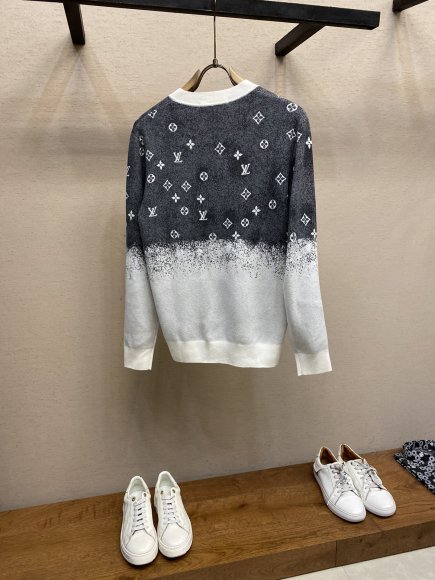 Louis Vuitton - Мужская кофта свитер DZ_2810LV3 Louis Vuitton - Мужская кофта свитер DZ_2810LV3