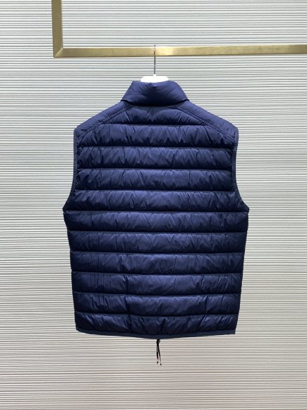 Moncler - Мужской жилет пуховик TI_2211MO10 Moncler - Мужской жилет пуховик TI_2211MO10