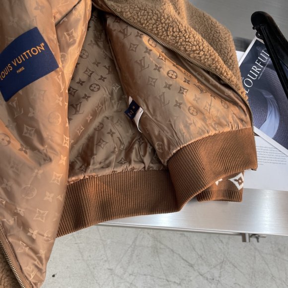 Louis Vuitton - Мужская кофта куртка TJ_0612LV8