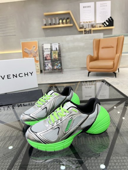 Givenchy - Мужские кроссовки RU_2205GI1