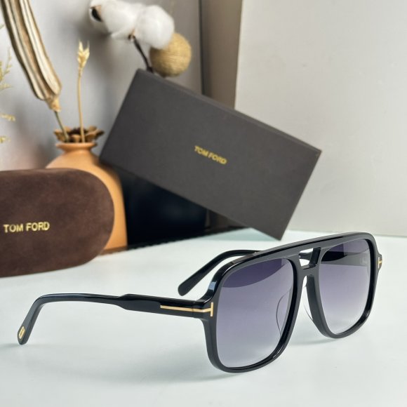Tom Ford Falconer - Солнцезащитные очки K2_2207TF7