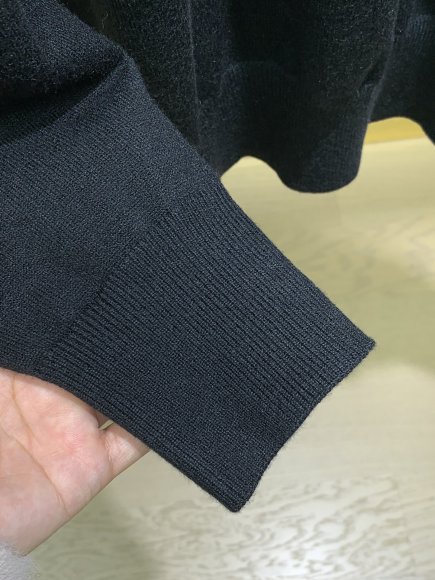 Moncler - Мужская кофта пуловер TJ_2712MO6