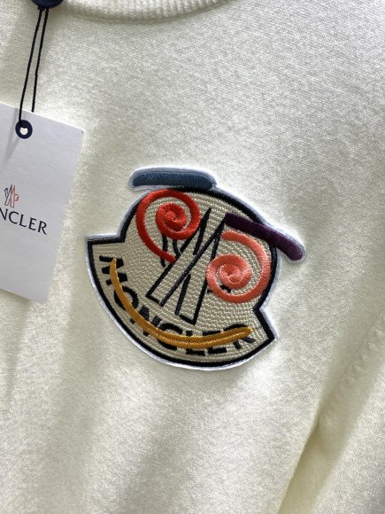Moncler - Мужская кофта пуловер TJ_2712MO6 Moncler - Мужская кофта пуловер TJ_2712MO6