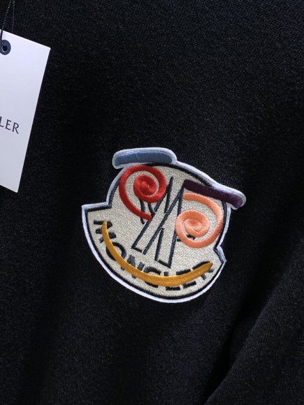 Moncler - Мужская кофта пуловер TJ_2712MO6 Moncler - Мужская кофта пуловер TJ_2712MO6