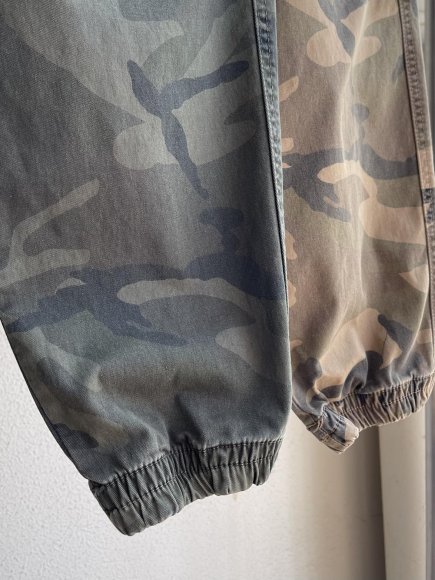 Stone Island - Мужские штаны джоггеры SI_1309SI2 Stone Island - Мужские штаны джоггеры SI_1309SI2