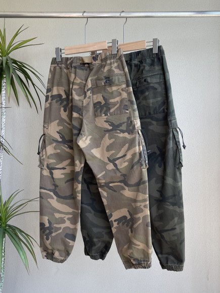 Stone Island - Мужские штаны джоггеры SI_1309SI2 Stone Island - Мужские штаны джоггеры SI_1309SI2