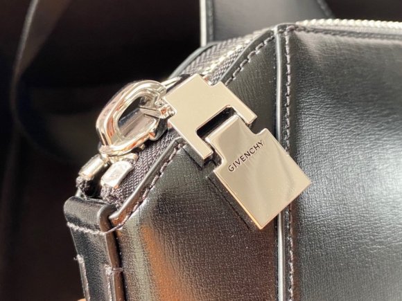  Givenchy Женская сумка GI_0902GI4W