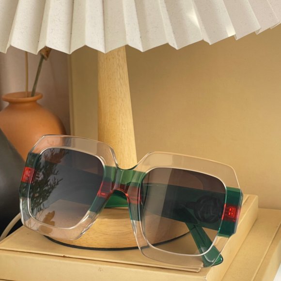 Gucci Sunglasses - Солнцезащитные очки K2_2207GU8