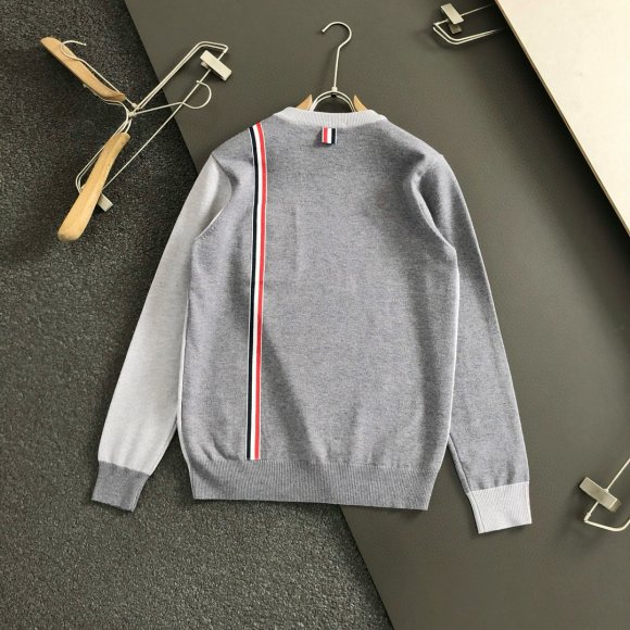 Thom Browne - Мужская кофта свитер DF_1401TB7 Thom Browne - Мужская кофта свитер DF_1401TB7