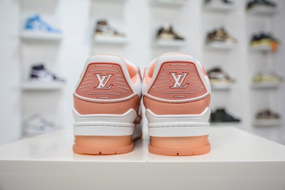 Louis Vuitton - Мужские кроссовки PH_0105LV7 Louis Vuitton - Мужские кроссовки PH_0105LV7