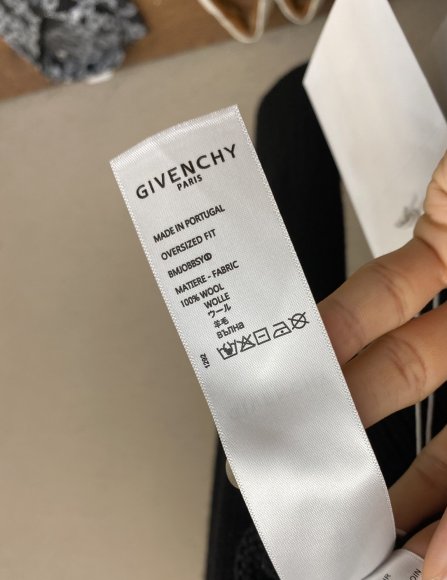 Givenchy - Мужская шерстяная кофта свитер DZ_0911GI1 Givenchy - Мужская шерстяная кофта свитер DZ_0911GI1