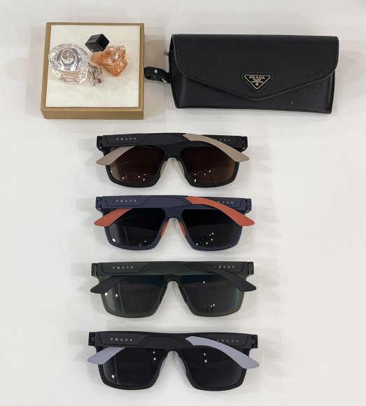 Prada - Солнцезащитные очки BO_0905PR2 Prada - Солнцезащитные очки BO_0905PR2