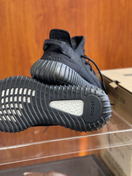 Adidas Yeezy Boost 350 Женские кроссовки R_2004AD3 Adidas Yeezy Boost 350 Женские кроссовки R_2004AD3