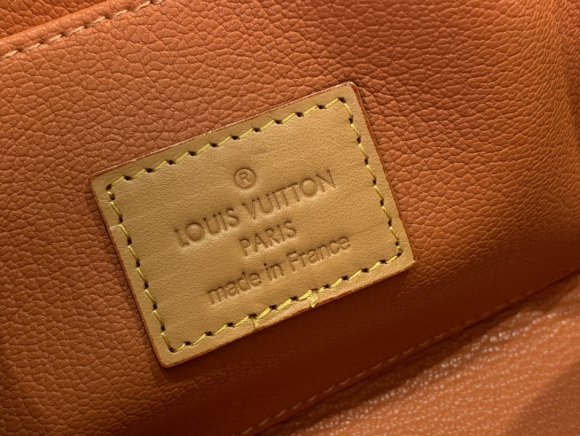 Louis Vuitton Pochette Cosmetique PM - Косметичка LG_2108LV6 Louis Vuitton Pochette Cosmetique PM - Косметичка LG_2108LV6