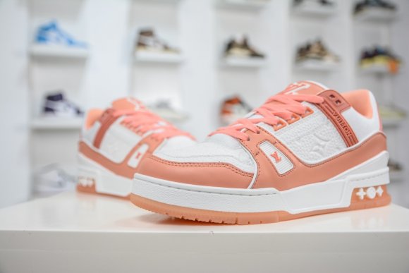 Louis Vuitton - Женские кроссовки PH_0105LV7W