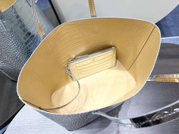 Givenchy Женская сумка- тоут GI_0902GI5