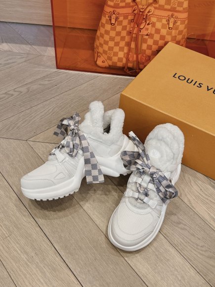 Louis Vuitton Archlight - Женские зимние кроссовки MO_2410LV1