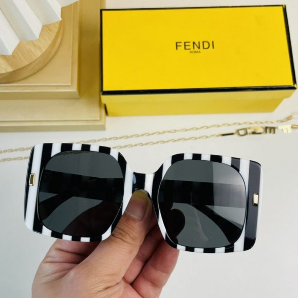 Fendi очки K2_0204FE3