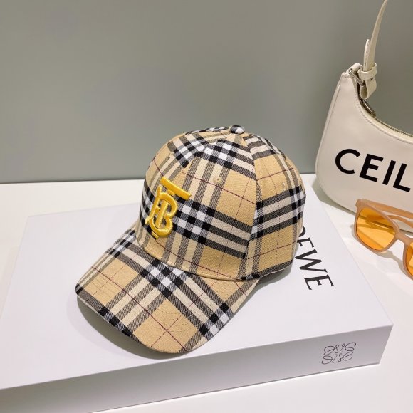 Burberry - Бейсболка кепка AO_1904BU16 Burberry - Бейсболка кепка AO_1904BU16