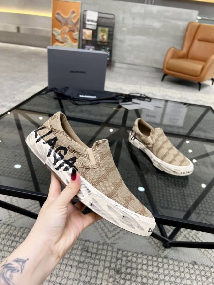 Balenciaga  - Мужские кроссовки слипоны RU_2706BA1