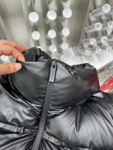 Prada - Мужская куртка жилет 2в1 CF_2609PR7 Prada - Мужская куртка жилет 2в1 CF_2609PR7