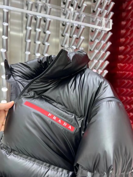 Prada - Мужская куртка жилет 2в1 CF_2609PR7 Prada - Мужская куртка жилет 2в1 CF_2609PR7