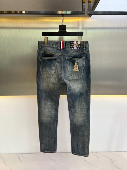 Thom Browne - Мужские штаны джинсы DZ_1412TB11