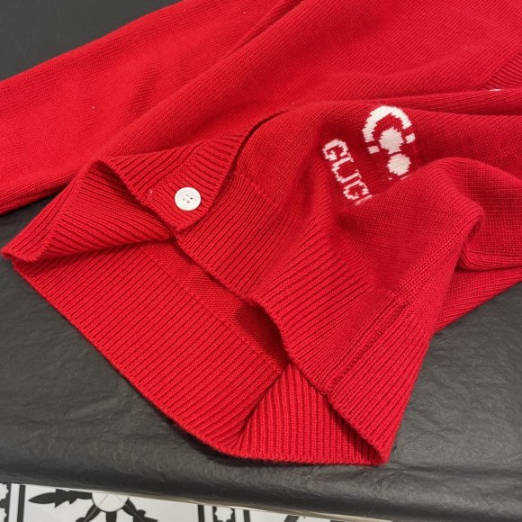 Gucci - Женская шерстяная кофта кардиган FY_2812GU1