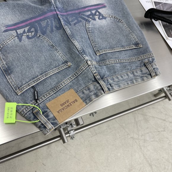 Balenciaga - Мужские штаны джинсы TJ_0507BA1