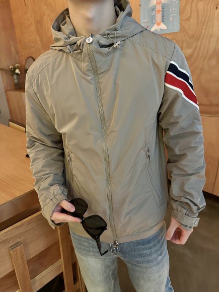 Moncler - Мужская куртка ветровка куртка DZ_0908MO4