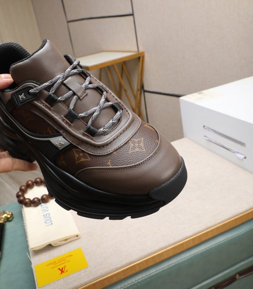 Louis Vuitton - Мужские кроссовки GTJ_0912LV5 Louis Vuitton - Мужские кроссовки GTJ_0912LV5