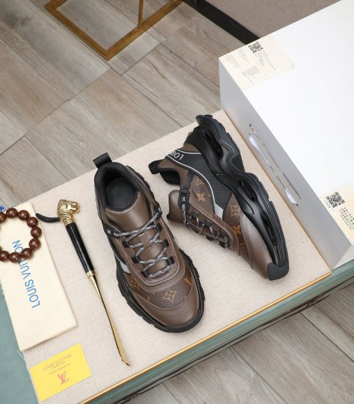 Louis Vuitton - Мужские кроссовки GTJ_0912LV5 Louis Vuitton - Мужские кроссовки GTJ_0912LV5