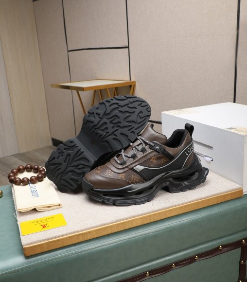 Louis Vuitton - Мужские кроссовки GTJ_0912LV5 Louis Vuitton - Мужские кроссовки GTJ_0912LV5