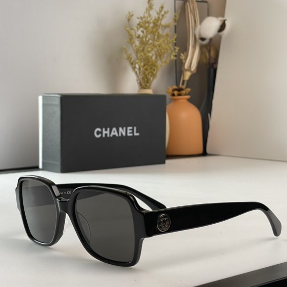 Chanel - Солнцезащитные очки K2_2402CH3 Chanel - Солнцезащитные очки K2_2402CH3