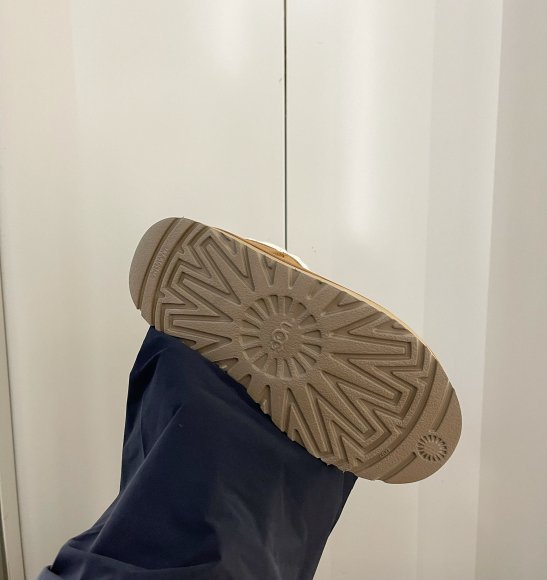 UGG - Женские сапоги ботинки ST3_2510UG2 UGG - Женские сапоги ботинки ST3_2510UG2