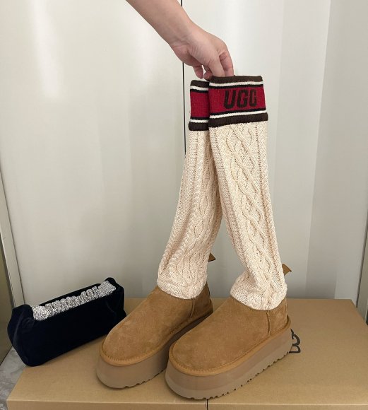 UGG - Женские сапоги ботинки ST3_2510UG2 UGG - Женские сапоги ботинки ST3_2510UG2