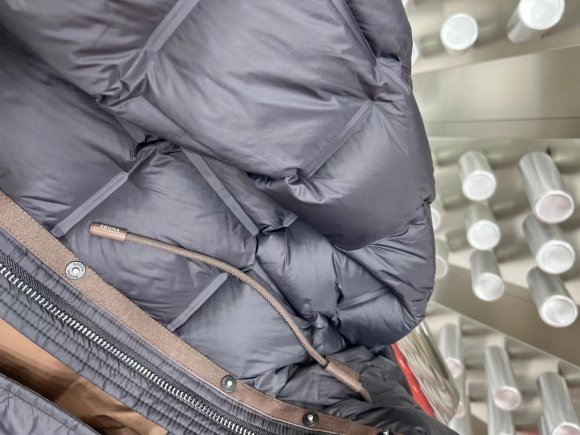 Ermenegildo Zegna - Мужская куртка пуховик SAD_3011EZ3 Ermenegildo Zegna - Мужская куртка пуховик SAD_3011EZ3